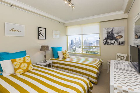 Gold Coast Amor'e Luxury Sub Penthouse - Accommodation Perth 4