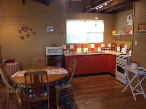 Surgeons Cottage - Perth Resorts 2