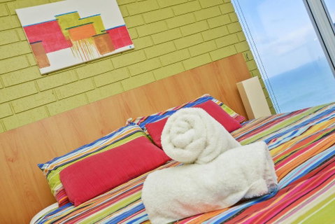 South Seas Beachfront Apartments - Accommodation Perth 3