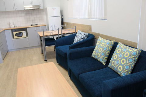 Mandurah Ocean Marina Chalets - Accommodation Perth 2