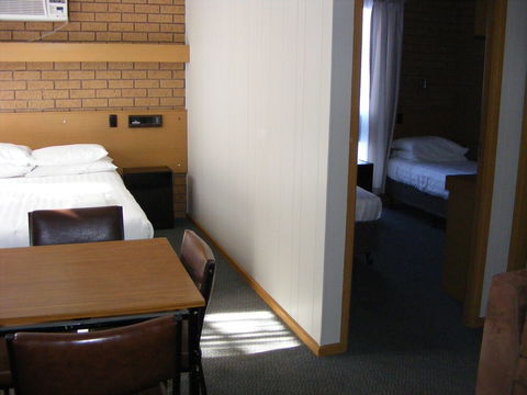 Eaglehawk Motel - Accommodation Perth 3