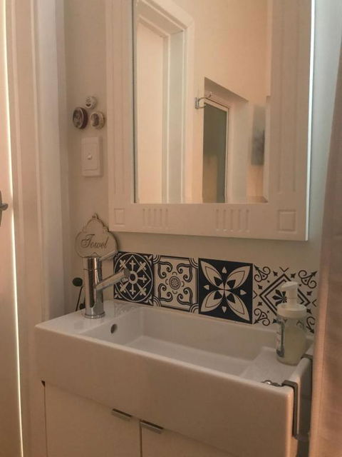 Yellow Gum Bed & Breakfast - Accommodation Perth 3