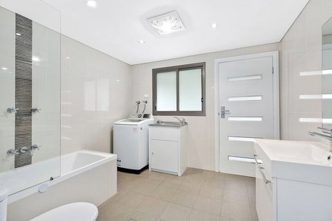 Oakland Cottage - Accommodation Perth 3