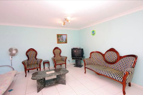 Pelican Place - Accommodation Perth 0