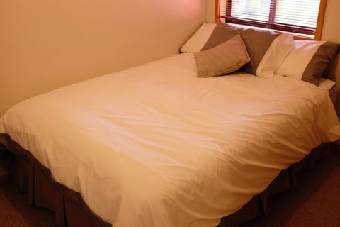 The Basin Waterfront - Accommodation Perth 2