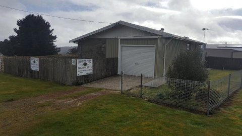 Waratah Falls Holiday Unit - Accommodation Perth 1
