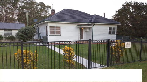 King Cottage - Perth Resorts 5