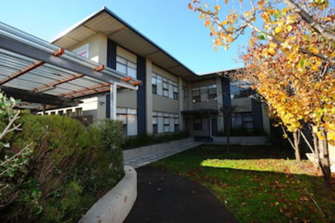 Glenelg Holiday Apartments-Ellis - Accommodation Perth 0
