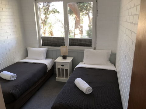 The Lodge Broulee - Perth Resorts 5