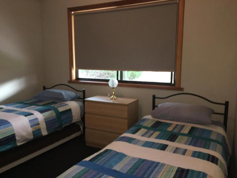 Hamilton - Accommodation Perth 6