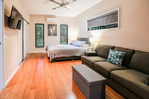 Agnes Water Stays - Accommodation Perth 2