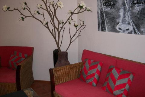 Forest Lodge: Bali Style Retreat - Perth Resorts 3