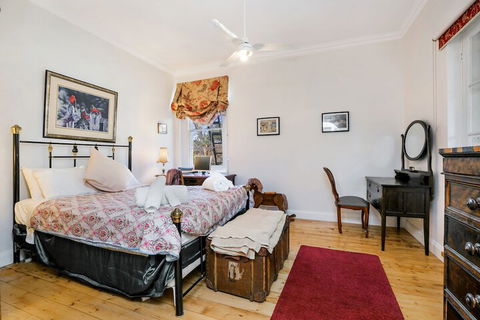Taradale House Estate - Perth Resorts 6