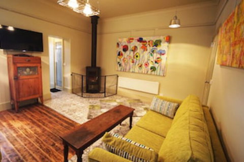 Latrobe Art Apartments - Accommodation Perth 0
