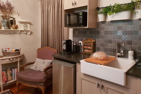 Villa DAmour - Perth Resorts 1