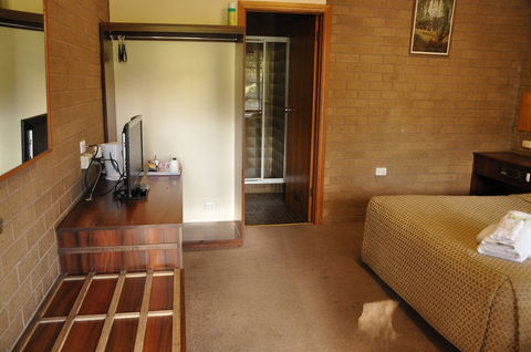 Miner's Retreat Motel - Perth Resorts 2