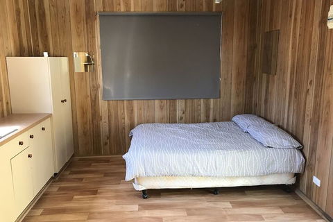 The Waterwheel Beach Cabins - Caravan Park - Accommodation Perth 7