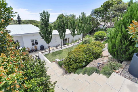 Barossa White House - Accommodation Perth 5