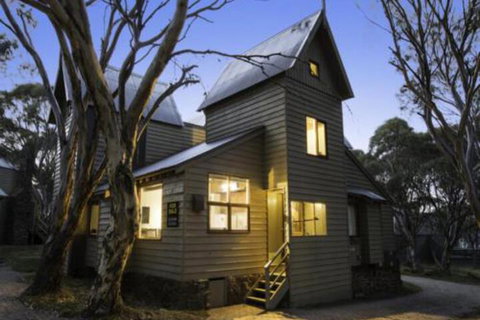 Gundy Lodge - Accommodation Perth 0