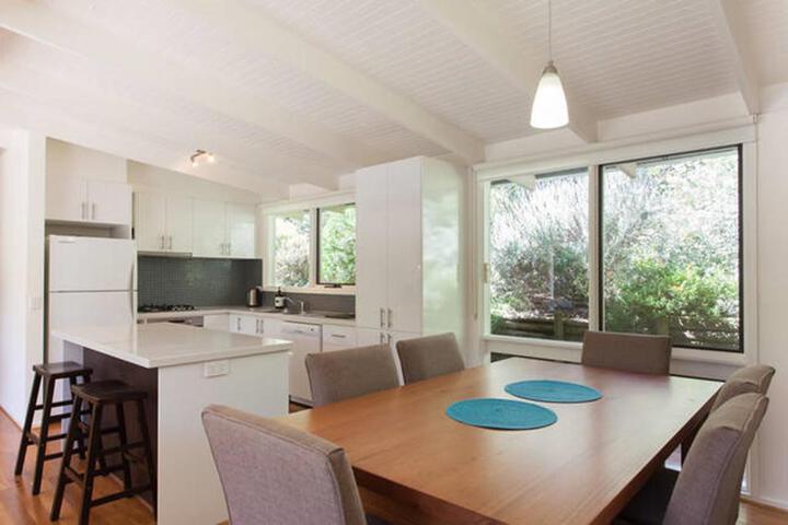 Mornington Peninsula VIC Accommodation Perth