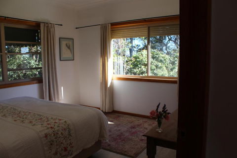 Montville House On The Hill - Accommodation Perth 6