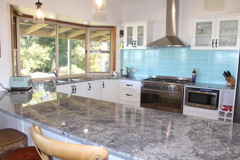 Montville House On The Hill - Accommodation Perth 1
