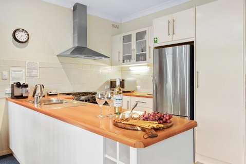 Renmark River Villas & Boats & Bedzzz - Accommodation Perth 5