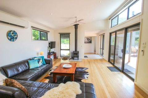 The Base Two - Accommodation Perth 1