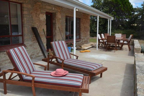 Ratcliff Cottage - Accommodation Perth 4