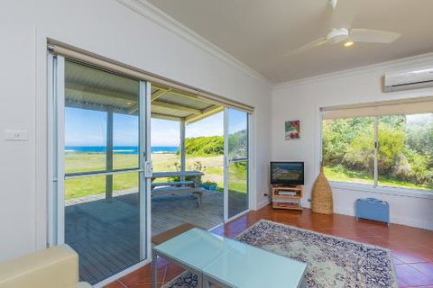 Cottages For Couples - Accommodation Perth 1