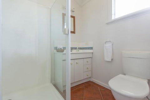 Cottages For Couples - Accommodation Perth 3