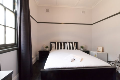 Royal Hotel Ryde - Accommodation Perth 4