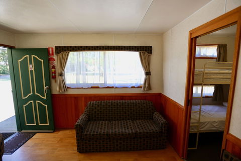 Jenolan Holiday Park - Campsite - Accommodation Perth 3