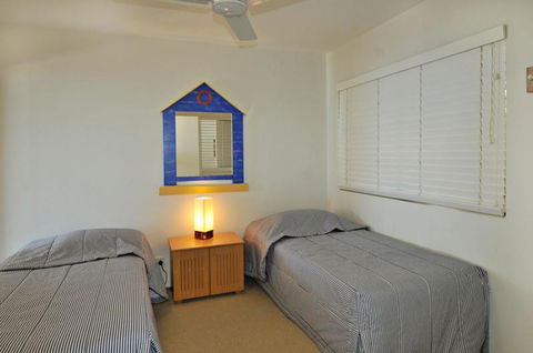 Your Home From Home With Ocean Views - Accommodation Perth 3