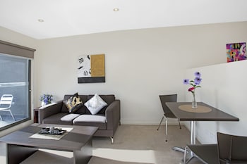 Astra Apartments Glen Waverley At VIQI - Accommodation Perth 5