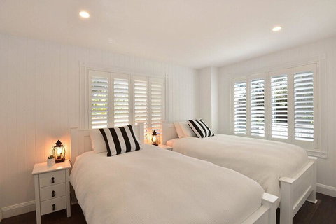 Margarets Hamptons Cottage - Accommodation Perth 7
