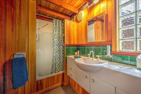 Freedom At Freycinet - Accommodation Perth 2