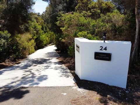 Tamar Solar Home - Perth Resorts 4