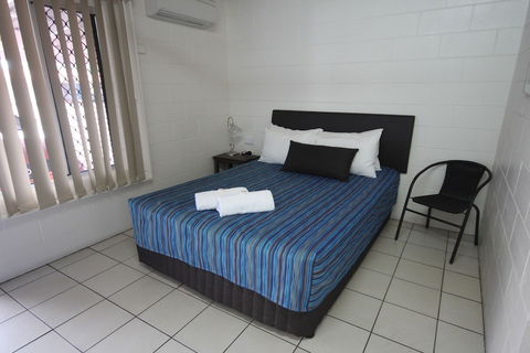 Barrier Reef Motel - Perth Resorts 4