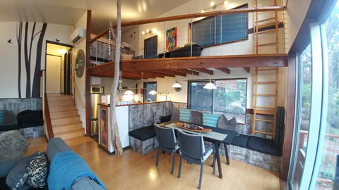 The Tree House - Accommodation Perth 6