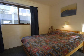 Razorback 3 - Accommodation Perth 3