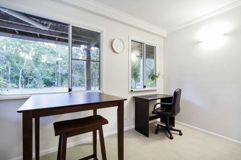 Airlie Beach Eco Cabins - Accommodation Perth 3