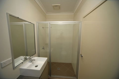 Black Rock Inn - Perth Resorts 6