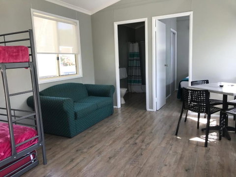 Kingfisher Caravan Park - Accommodation Perth 5