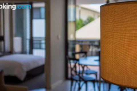 Springhill With Pool - Accommodation Perth 4