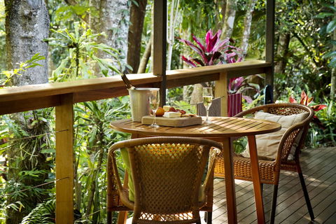 Sharlynn By The River - Accommodation Perth 2