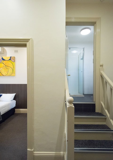 The Mile End Hotel - Accommodation Perth 5