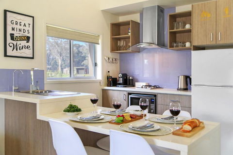 Ironbark Villa 3 - Accommodation Perth 2