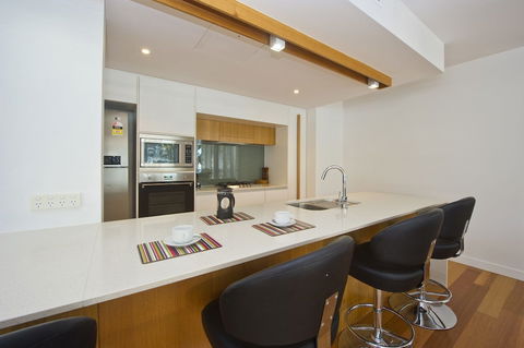 Maggies Beachfront Apt. 3 - Perth Resorts 1