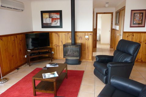 Johanna Bluegum Holiday Cabins - Accommodation Perth 5